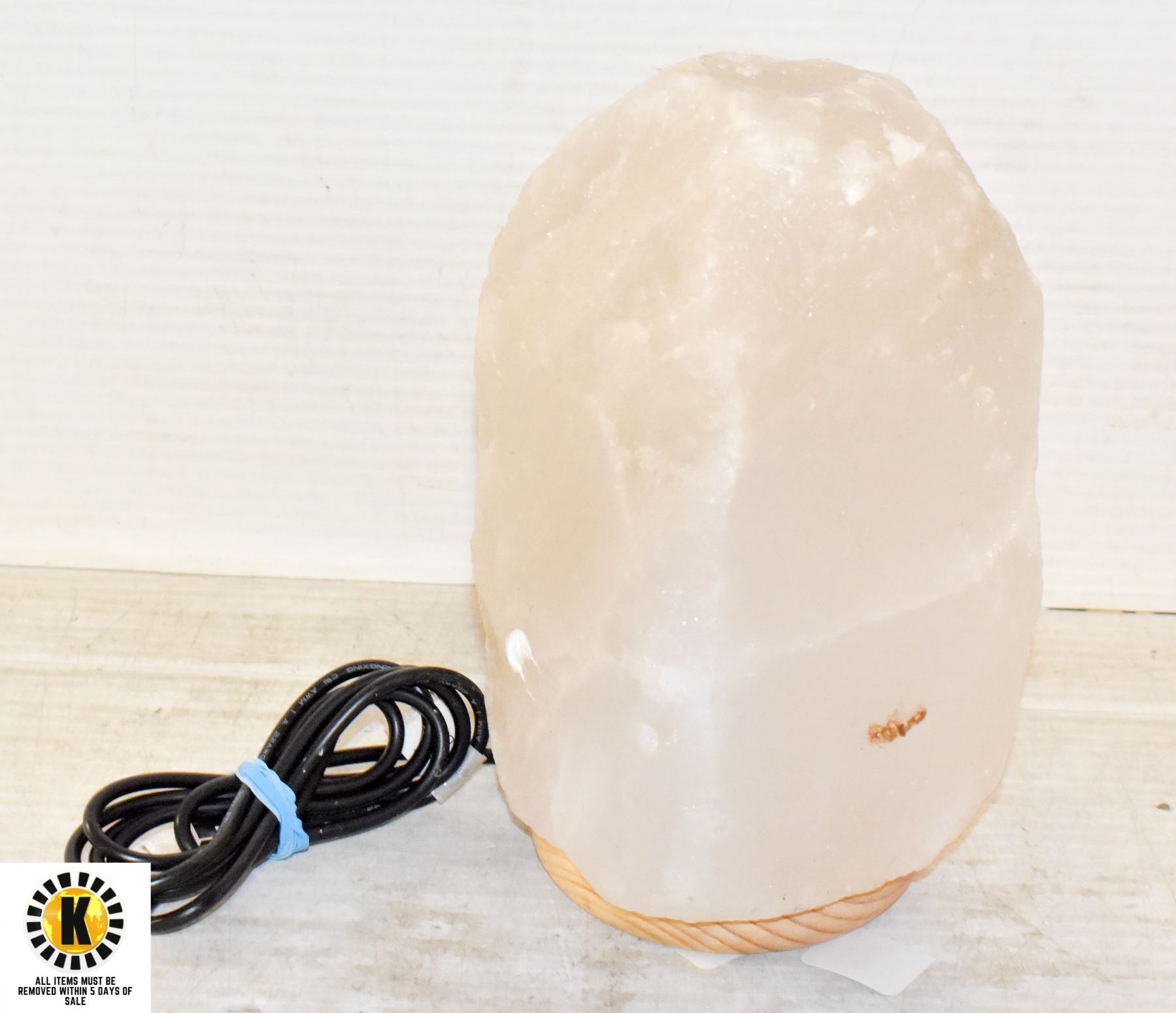 Salt Color Changing COLOR CHANGING SALT LAMP