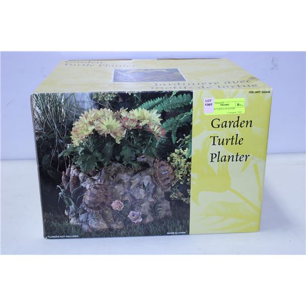 GARDEN TURTLE PLANTER