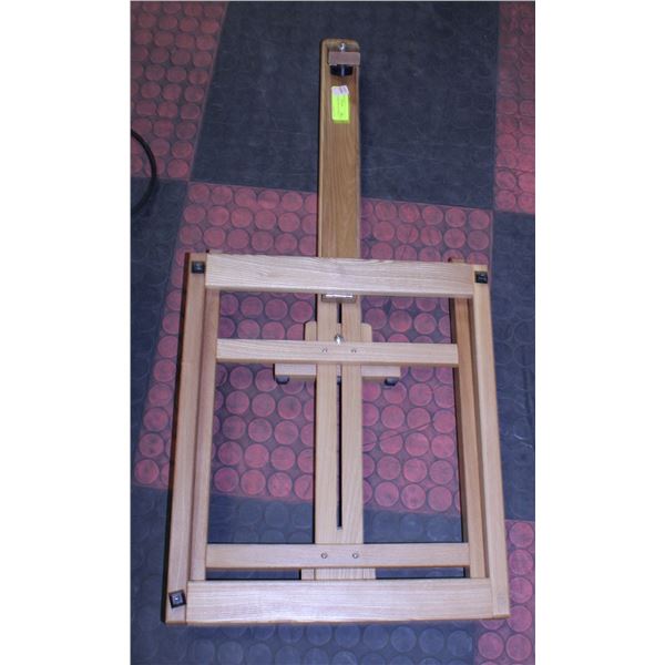FOLDING TABLETOP ART EASEL
