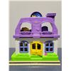 Image 5 : Fischer Price doll house & people