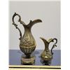 Image 1 : Brass vases