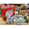 Image 1 : Lot of Christmas decorations in Christmas bag
