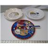 Image 1 : Pie Plates - (1) Christmas w/ Serving Spatula & (4) Other