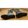 Image 2 : Hip Waders Size 11 - Good Condition