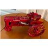 Image 2 : McCormick Deering Farmall H Steel Wheel FMPM Die Cast Tractor