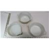 Image 2 : 3 Piece Pyrex bowl set