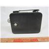 Image 3 : Antique Kodak Movie Camera 8 mm and Case