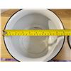 Image 2 : Chamber pot