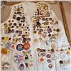 Image 8 : Huge lot of curling Pins, collector pins, Briar, Tournament of Hearts