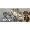 Image 3 : Assorted Canadian & USA coins, 14 pcs - 4 Loonies, 8 quarters & USA dime