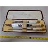 Image 1 : CARVING SET ROYAL CROWN DERBY - KNIFE HANDLE REPAIRED
