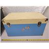 Image 1 : 1950'S DOLL TRUNK