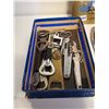 Image 4 : LOT OF BOTTLE OPENERS WITH VINTAGE CHOCOLATES BOX