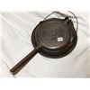 Image 1 : CAST IRON FIRE WAFFLE MAKER