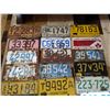 Image 2 : LOT OF 27 LICENSE PLATES