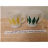 Image 1 : 729 RARE DIAMOND DESIGN EDITION D HANDLE FIRE KING MUGS
