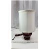Image 5 : Medalta Burgundy pottery table lamp - GWO