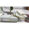 Image 4 : Toy operated, toy "sew-ette" sewing machine, with NOS - Needle pack