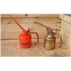 Image 1 : Pair Oil cans