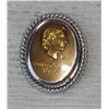 Image 1 : 1953 Cameo Style Coronation Brooch Queen Elizabeth