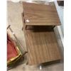 Image 2 : Retro end table + sewing basket - wood/cloth