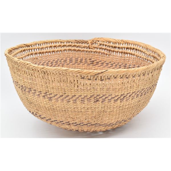 Amazon Rain Forest Yanomami Titica Vine and Perisi Fungi Basket