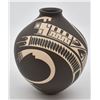 Image 1 : Mata Ortiz Pottery Vase by Julia Silveira