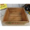 Image 3 : Red Rose Tea Shipping Crate - Very Nice Graphics - NO Lid 10" x 16" x 20"