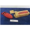 Image 1 : Jett Putt Putt Pressed Tin Speedboat in Original Box Made in USA 7" Long - 1 Box Flap End in Detache
