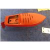 Image 3 : Jett Putt Putt Pressed Tin Speedboat in Original Box Made in USA 7" Long - 1 Box Flap End in Detache