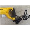 Image 4 : DeWalt DWE 305 Reciprocating Saw