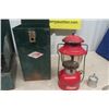 Image 3 : Coleman 421B Portable Cook Stove, Coleman Model 550 Lantern