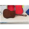 Image 4 : Deggs Acoustic Guitar in Case Model CL42