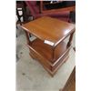 Image 5 : Vilas Maple Dresser 17" x 35" x 46" & Night Table / End Table 17" x 21.5" x 24"