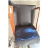 Image 3 : Upholstered Chair