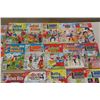 Image 6 : Lot of 50 Archie Digest + Richie Rich Digests