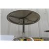 Image 4 : Pair of Adjustable Bar Stools 25 - 30"