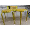 Image 2 : 2 Vintage Metal Stools + Stepper