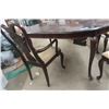 Image 3 : Dining Room Table 30"x 42" x 64" with 2 16" Leaves & 4 Chairs