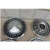 Image 2 : 4 Various Hub Caps