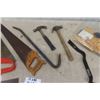 Image 3 : Tool Belt, Hammers, Saws, Crowbars, Level, Square