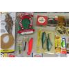Image 4 : Large Quantity of Fishing Lures, Hooks, Weights plus more - Most New in Package