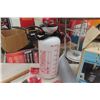 Image 3 : Sunbeam Electric Insect Zapper, Sprayer, Plastic Gas Can, Nylon Rope, Misc. Tools