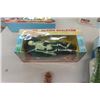 Image 5 : Several Bags of Fish Aquarium Rock, Fake Plants, Ornaments - All New in Package , with Extra Large C