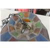 Image 3 : Hanging Stained Glass Lamp 18" Wide