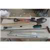 Image 1 : Ice Chopper, Spade Hoe, 3 Yard Sticks, 2 Pieces Threaded Rod, Snow Brush
