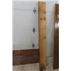 Image 5 : Wooden Bed Frame with Head + Foot Board + Rails 62.5" x 86"