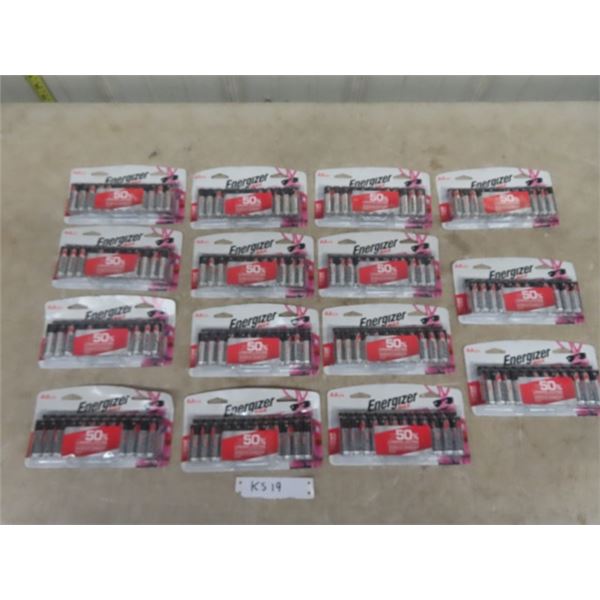 15 Packs of 24 AA Energizer Max Batteries - Dated 2018