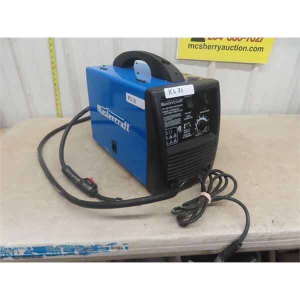 Mastercraft Portable Flux Core Wire Feed Welder Used - Looks Clean