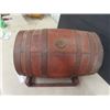 Image 3 : Coca-Cola 5 Gal Syrup Barrel with Spigot Circa 1915 -USA - Nice Display 16" Long 11" Wide